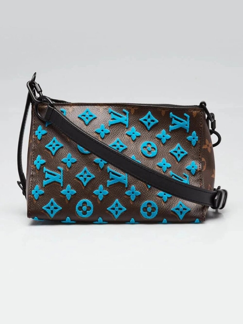 Louis Vuitton Monogram Canvas Tuffetage Triangle Bag